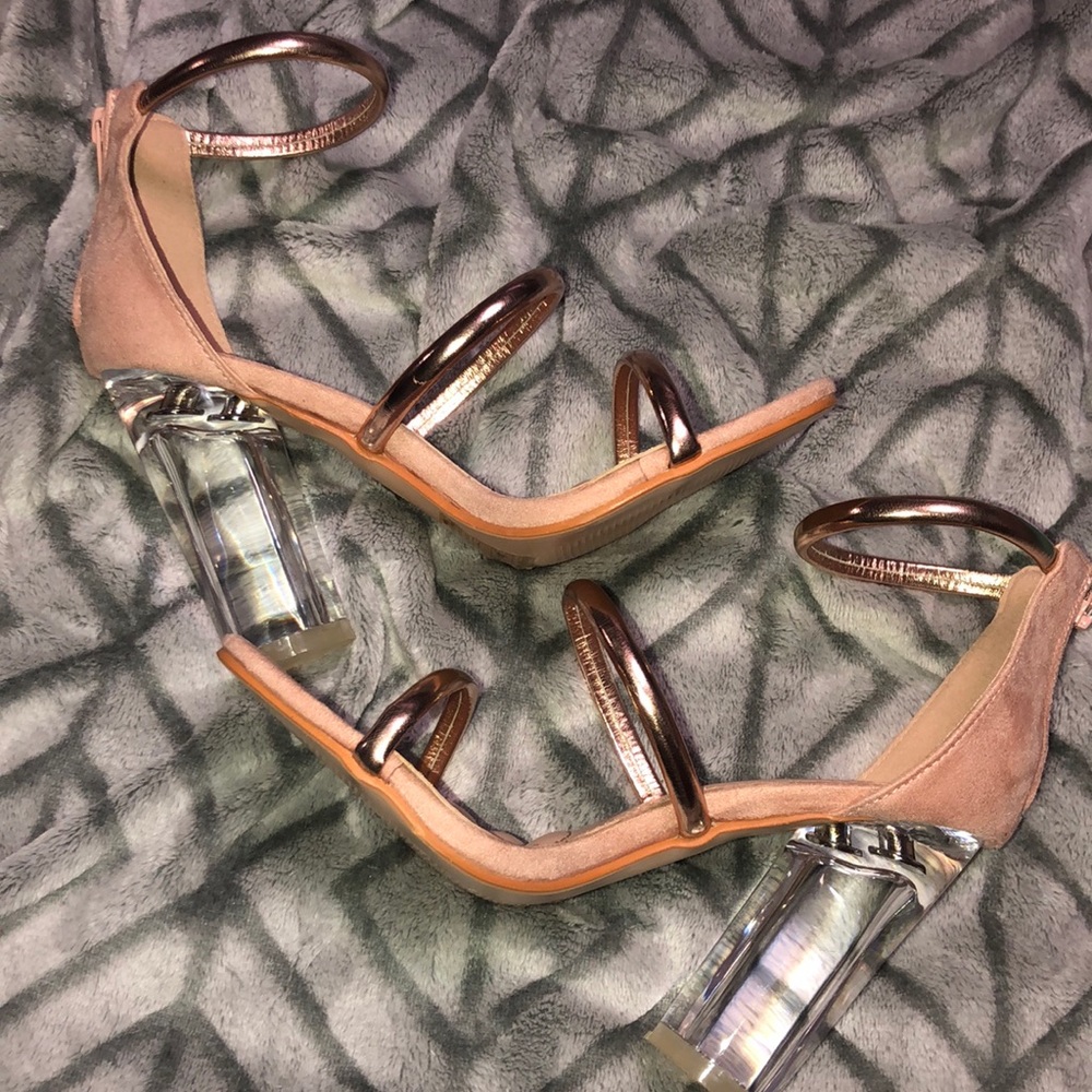 Rose Gold Strap Clear Block Heels 👠💓